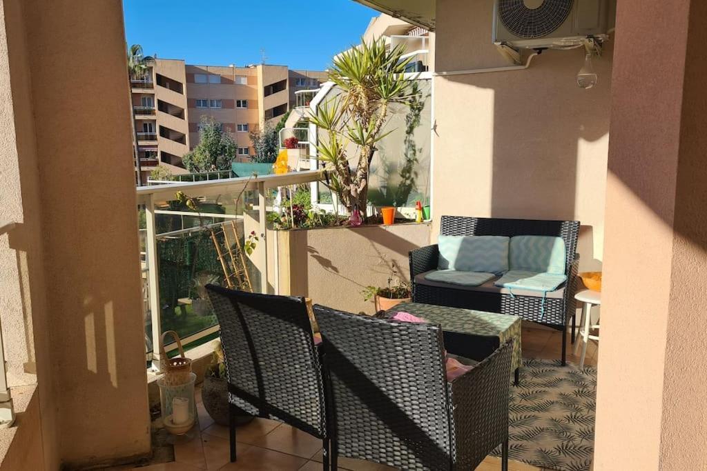Appartement Vue Mer Sur Les Hauteurs De Nice Buitenkant foto