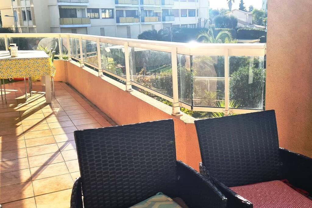 Appartement Vue Mer Sur Les Hauteurs De Nice Buitenkant foto