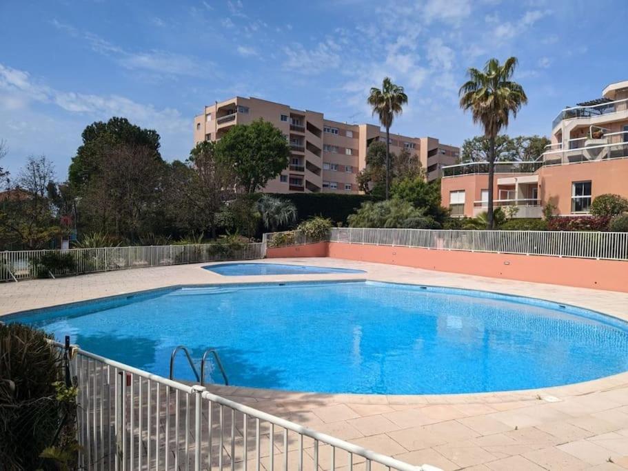 Appartement Vue Mer Sur Les Hauteurs De Nice Buitenkant foto
